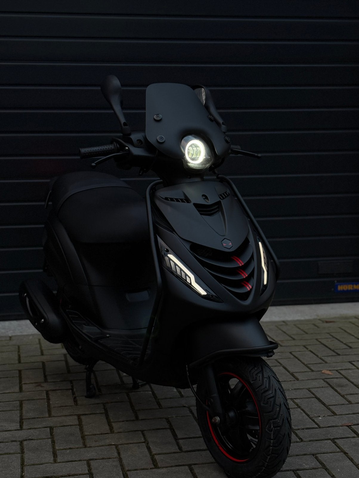 Piaggio zip 1e eigenaar, Fietsen en Brommers, Ophalen, Maximaal 45 km/u, Zip, Zo goed als nieuw