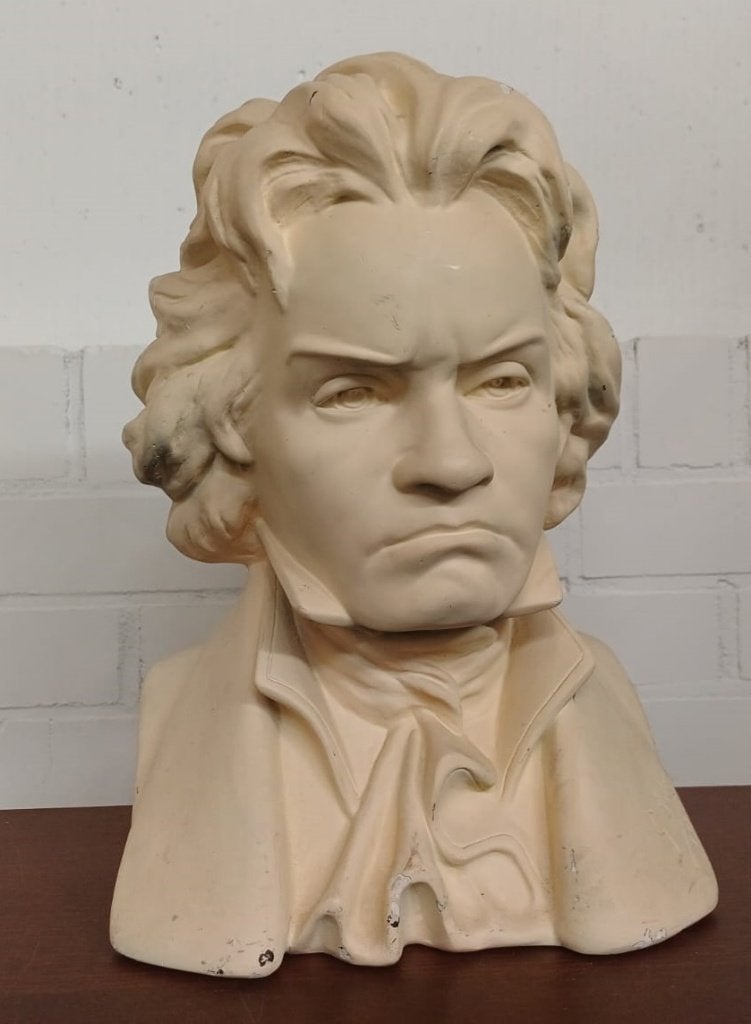 Gipsen buste van Beethoven - gesigneerd Setto, Ophalen of Verzenden, Wit