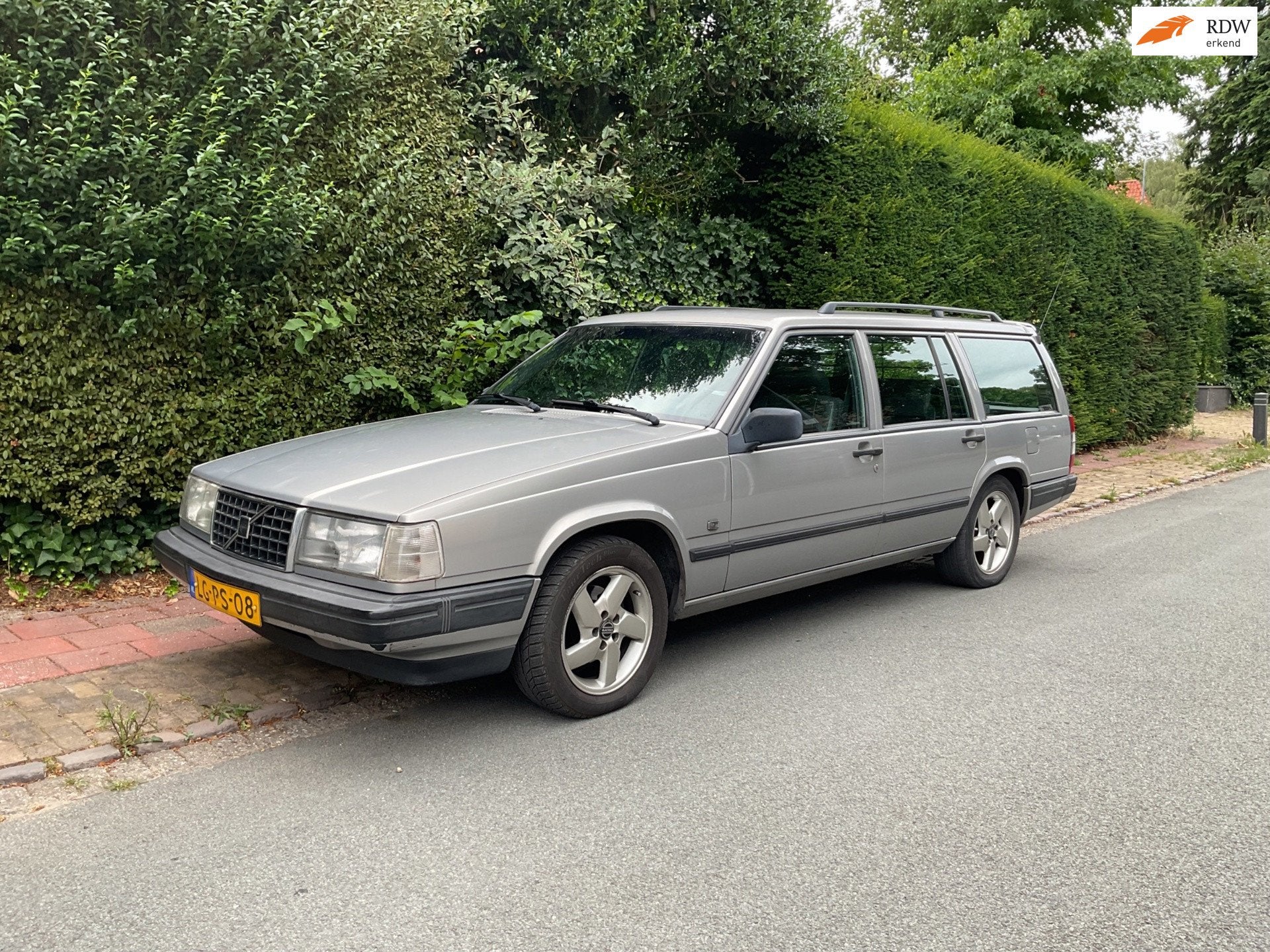 Volvo 940 2.3i Polar Aut, LPG G3, rijdt goed, APK tot 9/27!, Auto's, Volvo, Automaat, Zwart, 4 cilinders, 700 kg
