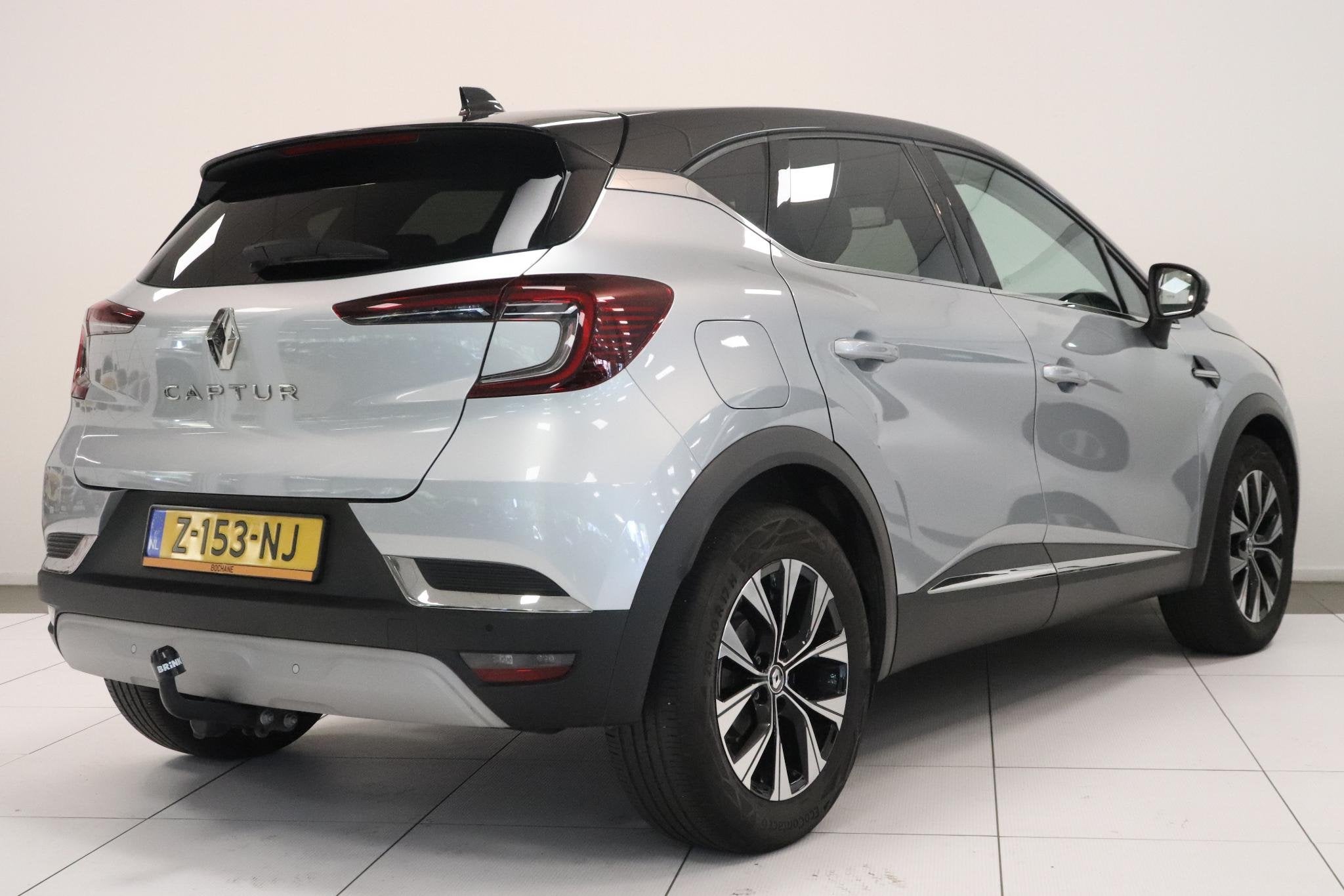 Renault Captur 1.3 TCe 140 Intens | Climate control | Camera, Auto's, Dealer onderhouden, Gebruikt, 4 cilinders, Met garantie (alle)