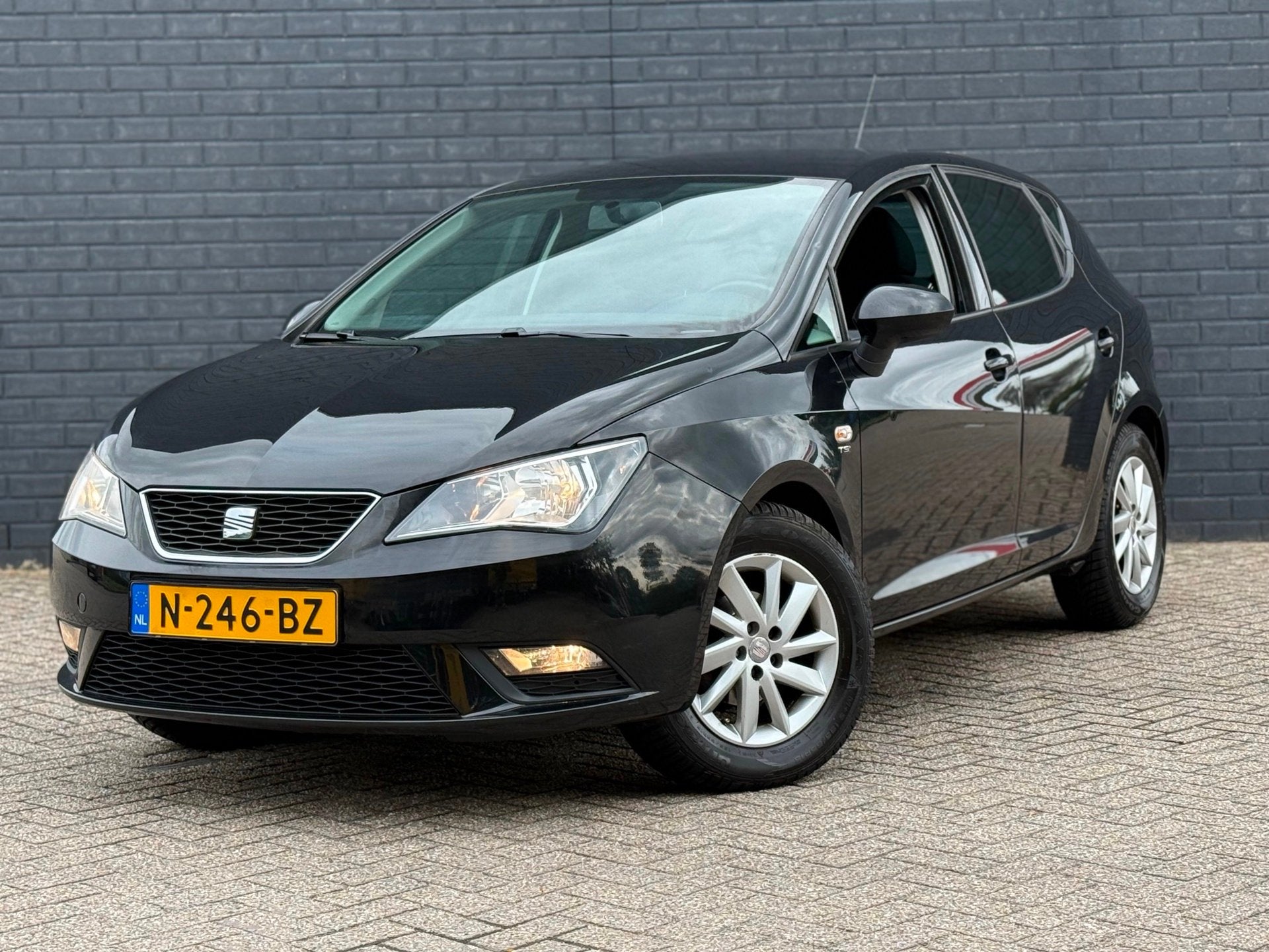 Seat Ibiza 1.2 TSI Bj 2012 5-Deurs ECC Airco PDC LM-Velgen, Auto's, Dealer onderhouden, Stof, Gebruikt, 4 cilinders