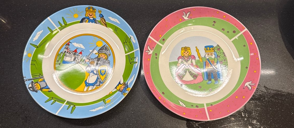 Twee Playmobil kinderborden - Ridder en Prinses, Gebruikt, Overige merken, Keramiek, Ophalen of Verzenden