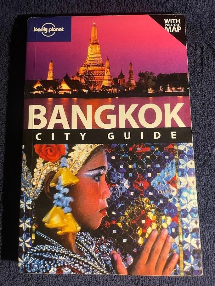 Engels Boek: Bangkok City Guide – Lonely Planet., Gelezen, Lonely Planet, Ophalen of Verzenden, Reisgids of -boek