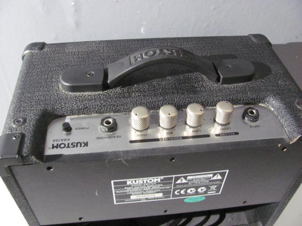 Kustom bassgitaar versterker model KBA10X, Ophalen of Verzenden, Zo goed als nieuw, Basgitaar, Minder dan 50 watt