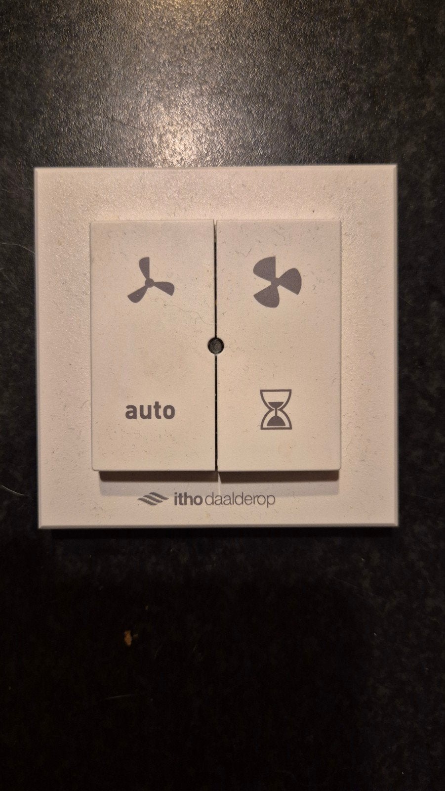 Itho Daalderop Ventilator Afstandsbediening, Ophalen of Verzenden, Zo goed als nieuw