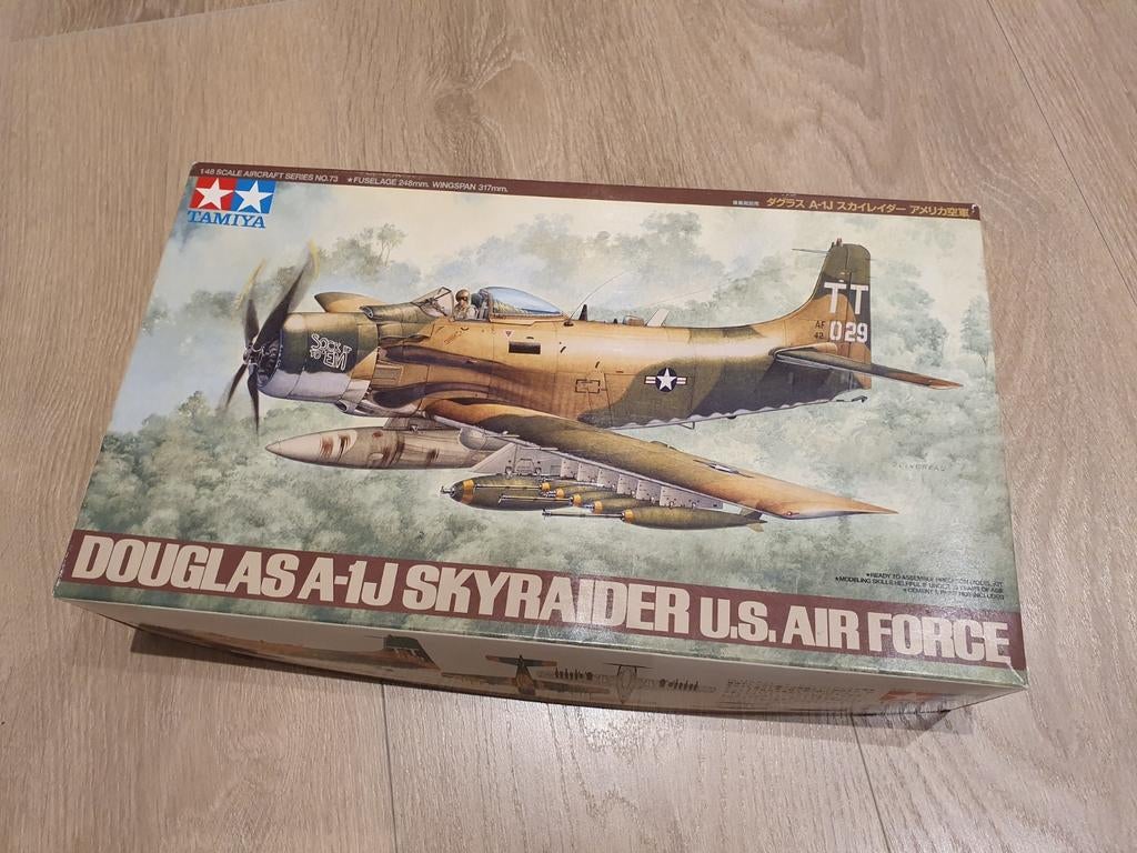 Tamiya 1:48 Douglas A1-J Skyraider bouwdoos us airforce, Hobby en Vrije tijd, Modelbouw | Vliegtuigen en Helikopters, Ophalen