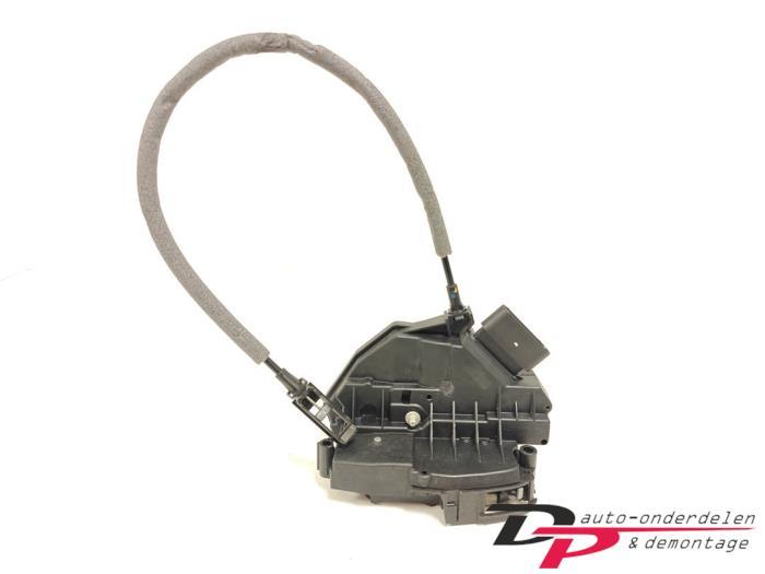Deurslot Mechaniek 4Deurs rechts-voor van een Ford Focus, Auto-onderdelen, Gebruikt, -, -, Ophalen of Verzenden