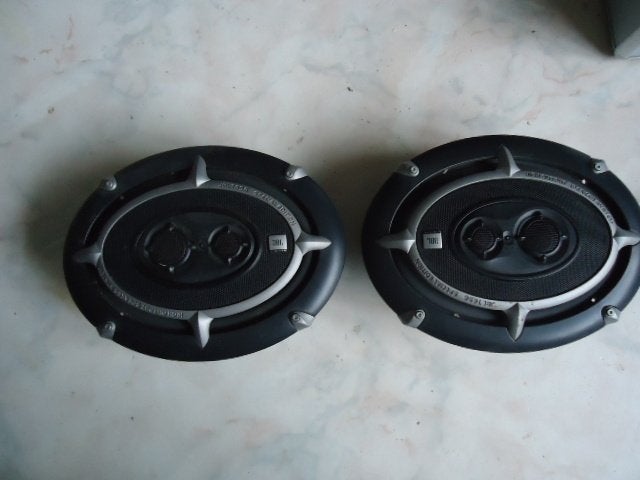 TE KOOP JBL T696 SPECAL EDION 600 WATT PEAK 150 WATT RMS, Ophalen, Zo goed als nieuw