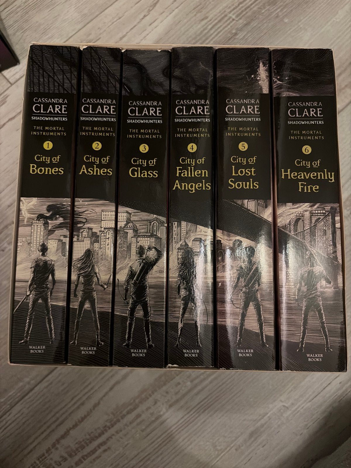 The Mortal Instruments Complete Box Set - Cassandra Clare, Boeken, Ophalen, Zo goed als nieuw