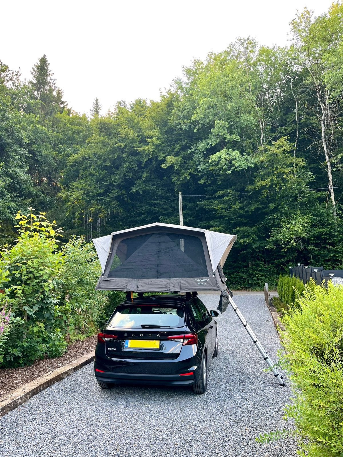 TE HUUR: Daktent Dometic TRT140Air, Ophalen, Tot en met 2