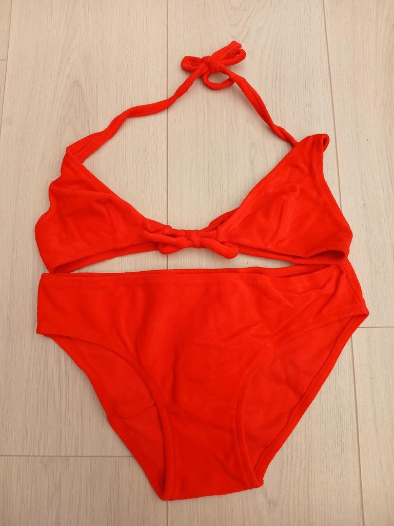 Tweka nieuwe rode/koraal kleur badstoffen bikini maat 40, Ophalen of Verzenden