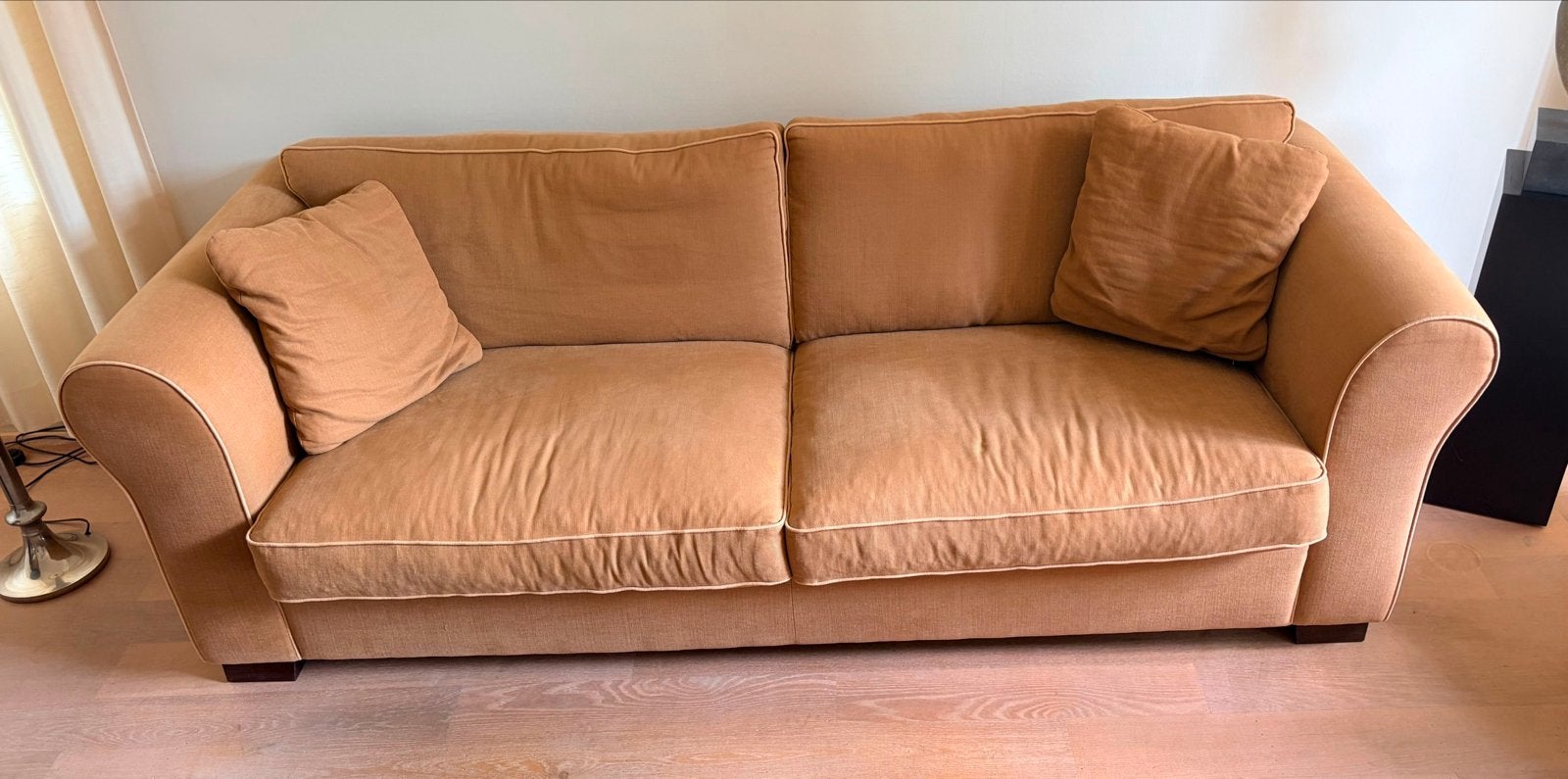 Gebruikte bank - 240cm breed, 90cm diep, Huis en Inrichting, Banken | Bankstellen, Ophalen, Gebruikt, Driepersoons, 75 tot 100 cm