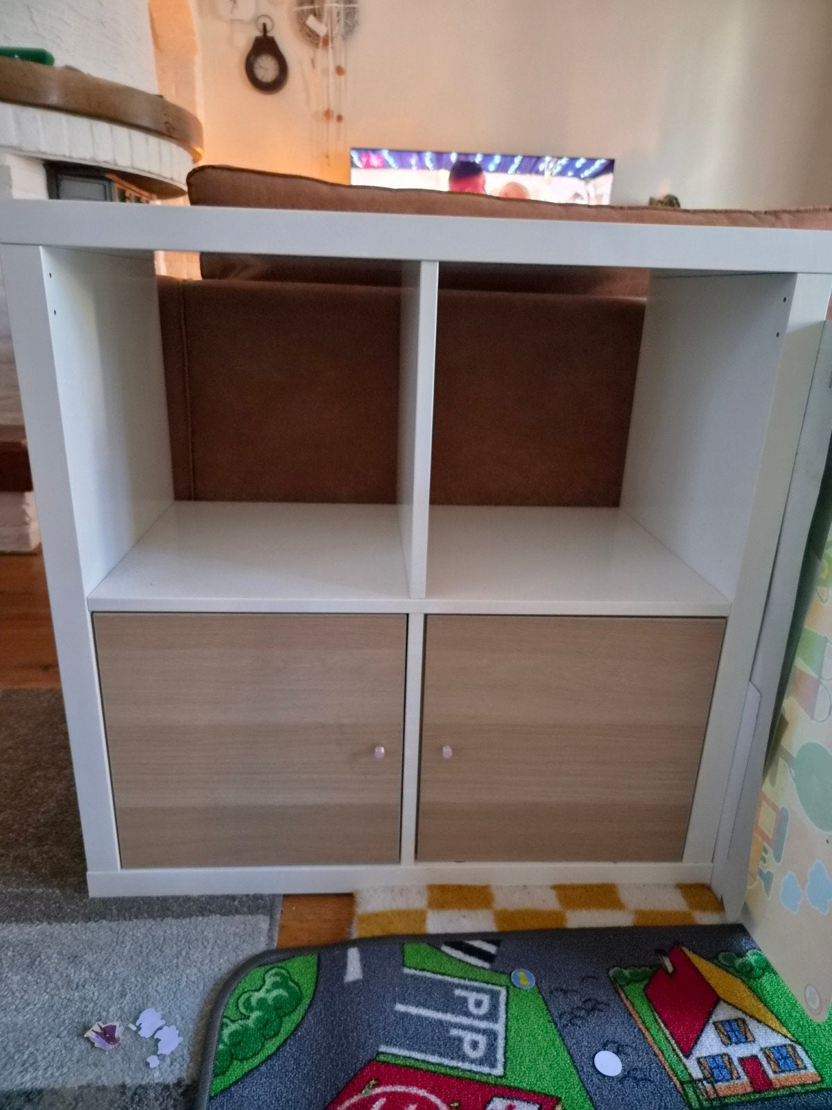 IKEA Kastje Glanzend Wit met 4 Vakken en 2 Deurtjes, Ophalen, Gebruikt