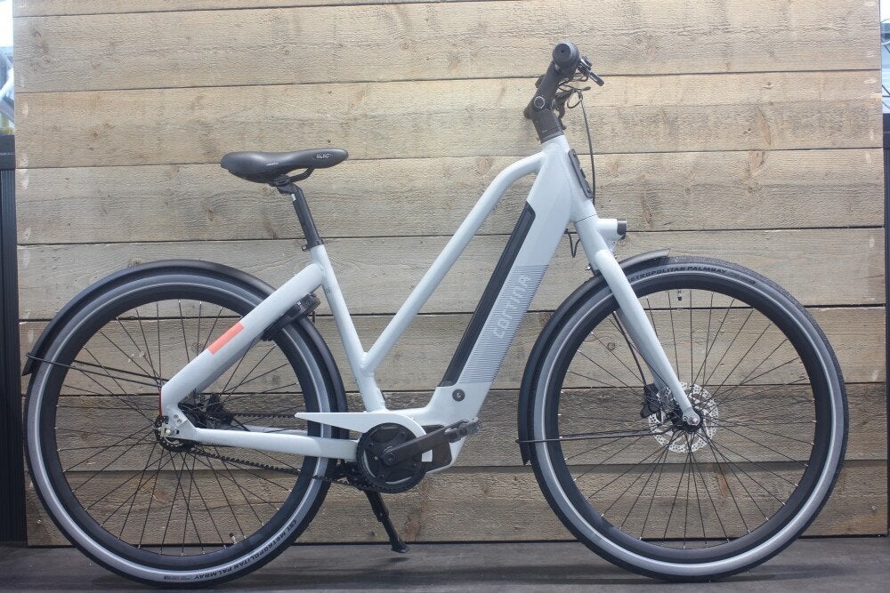 Cortina E-blau middenmotor Mousegrey matt na inruil €2449