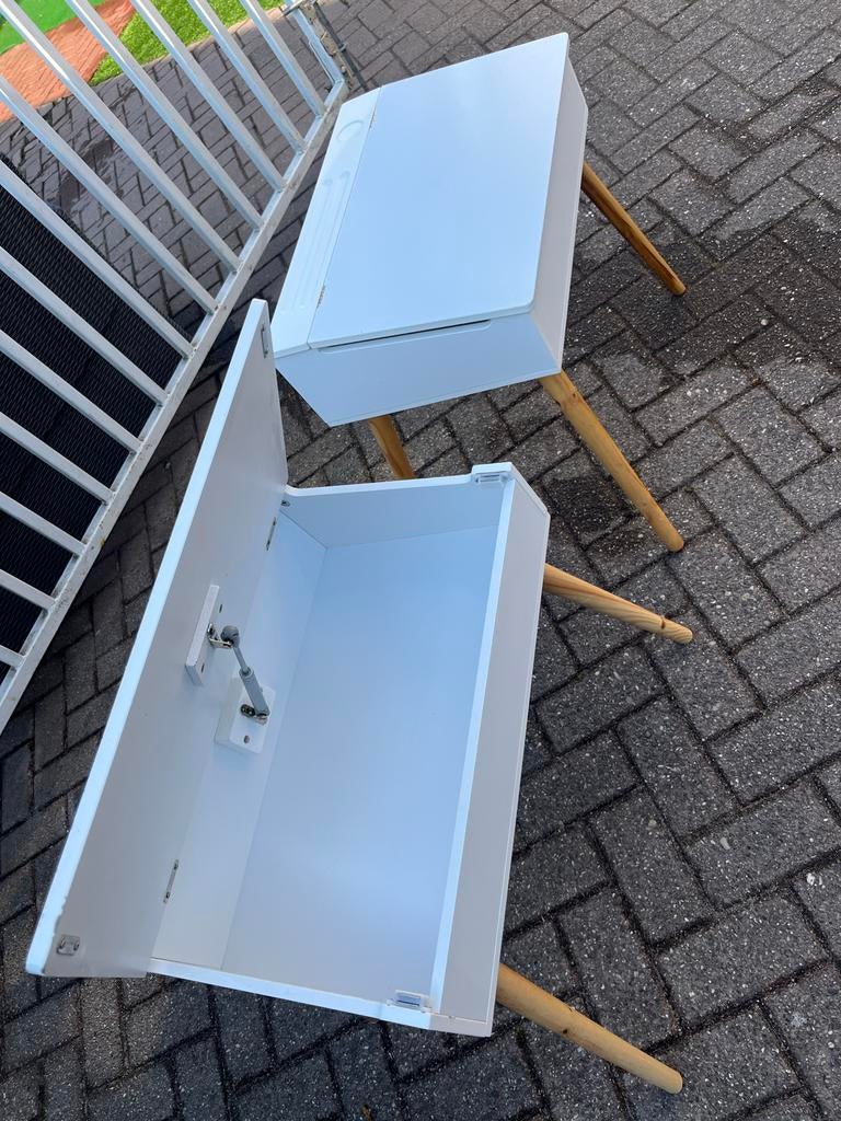 Kinderbureau met klep 1x, Ophalen, Gebruikt, Overige typen