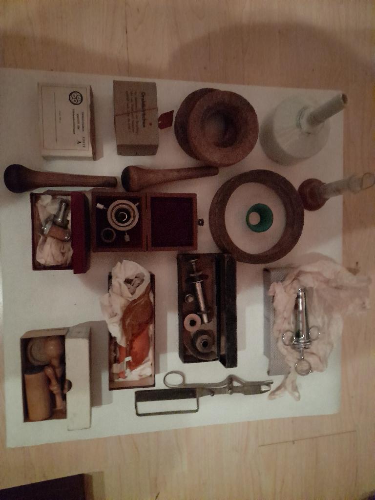 historische apparaten uit de apotheek, Ophalen of Verzenden