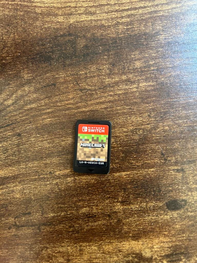 minecraft nintendo switch, Spelcomputers en Games, Avontuur en Actie, Verzenden, Zo goed als nieuw, 3 spelers of meer
