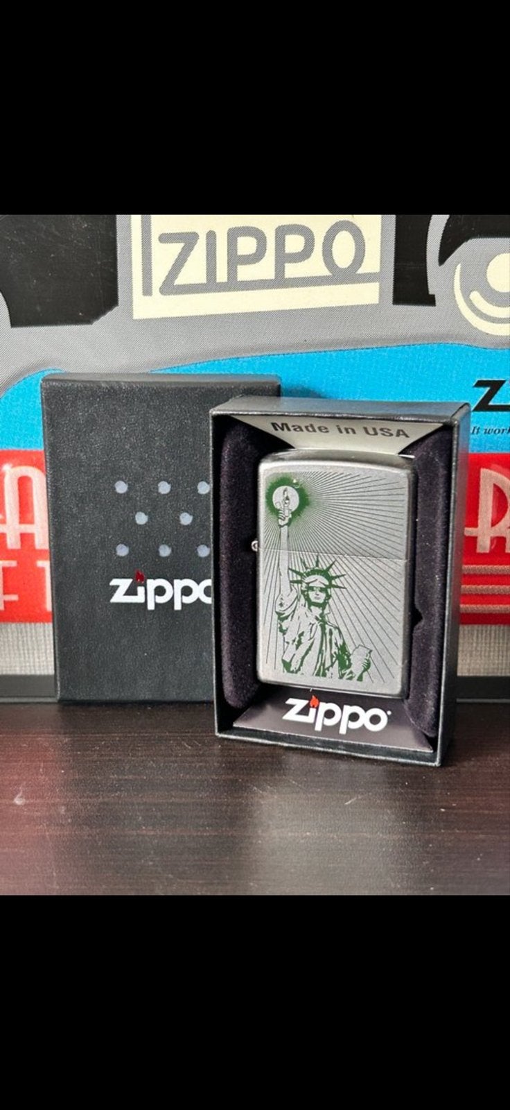 Zippo K15 Groene Vrijheidsbeeld Benzineaansteker, Ophalen of Verzenden, Zo goed als nieuw