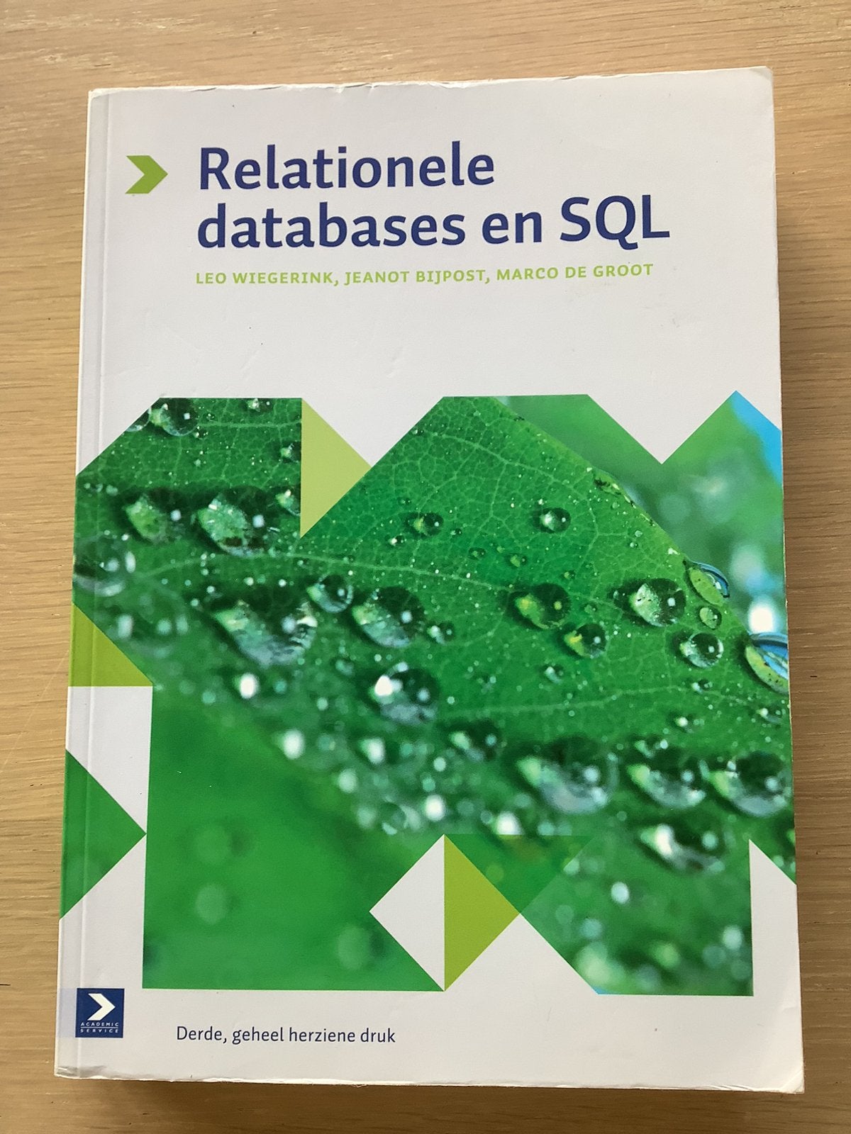 Relationele databases en SQL, Boeken, Ophalen