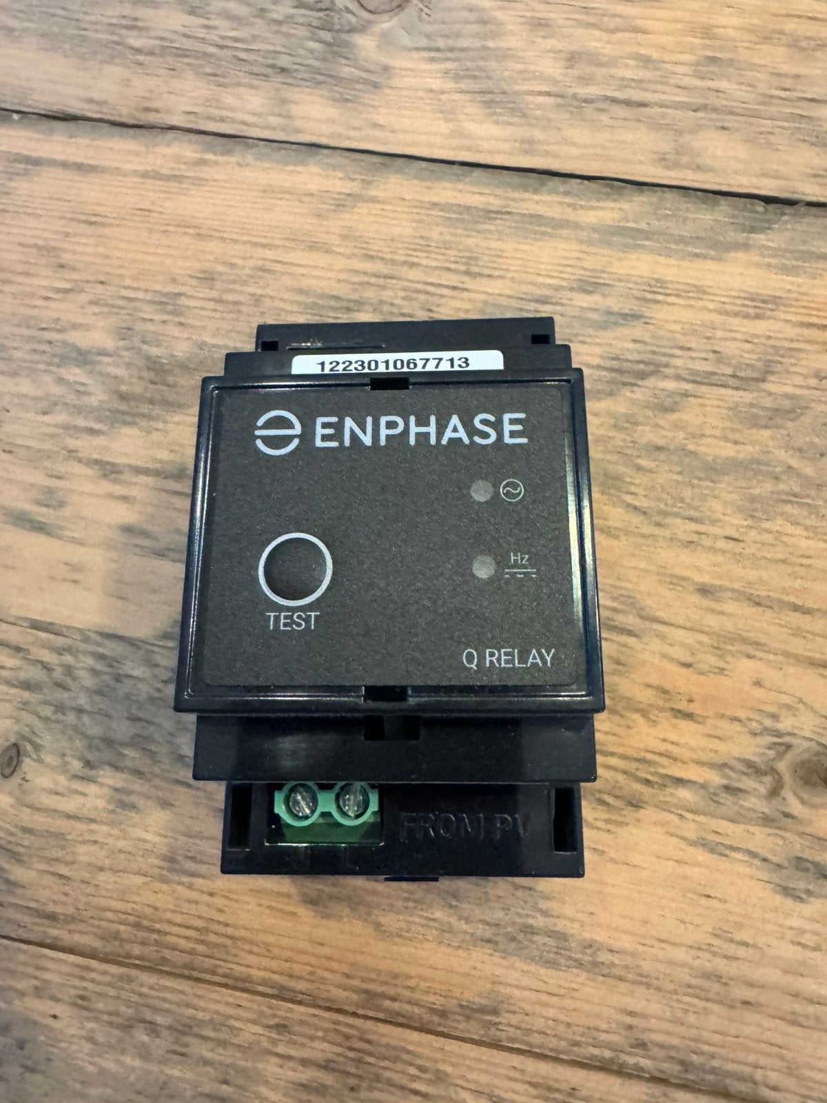 Enphase Q Relay 1P, Ophalen of Verzenden, Zo goed als nieuw