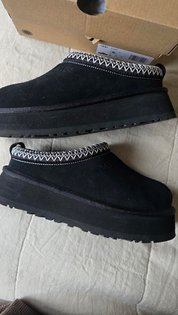 Ugg Tazz zwart maat 37 z.g.a.n., Ophalen of Verzenden