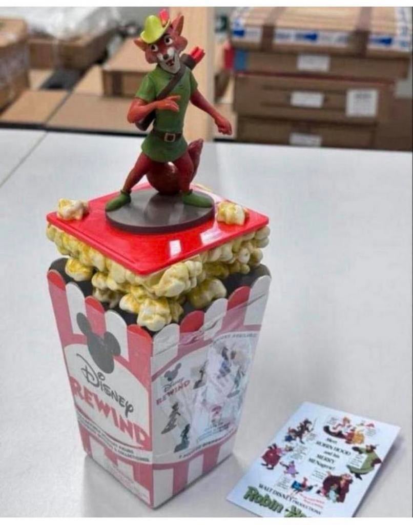 DISNEY Rewind Popcorn - ROBIN HOOD Figuur red series card, Beeldje of Figuurtje, Nieuw, Ophalen of Verzenden, H