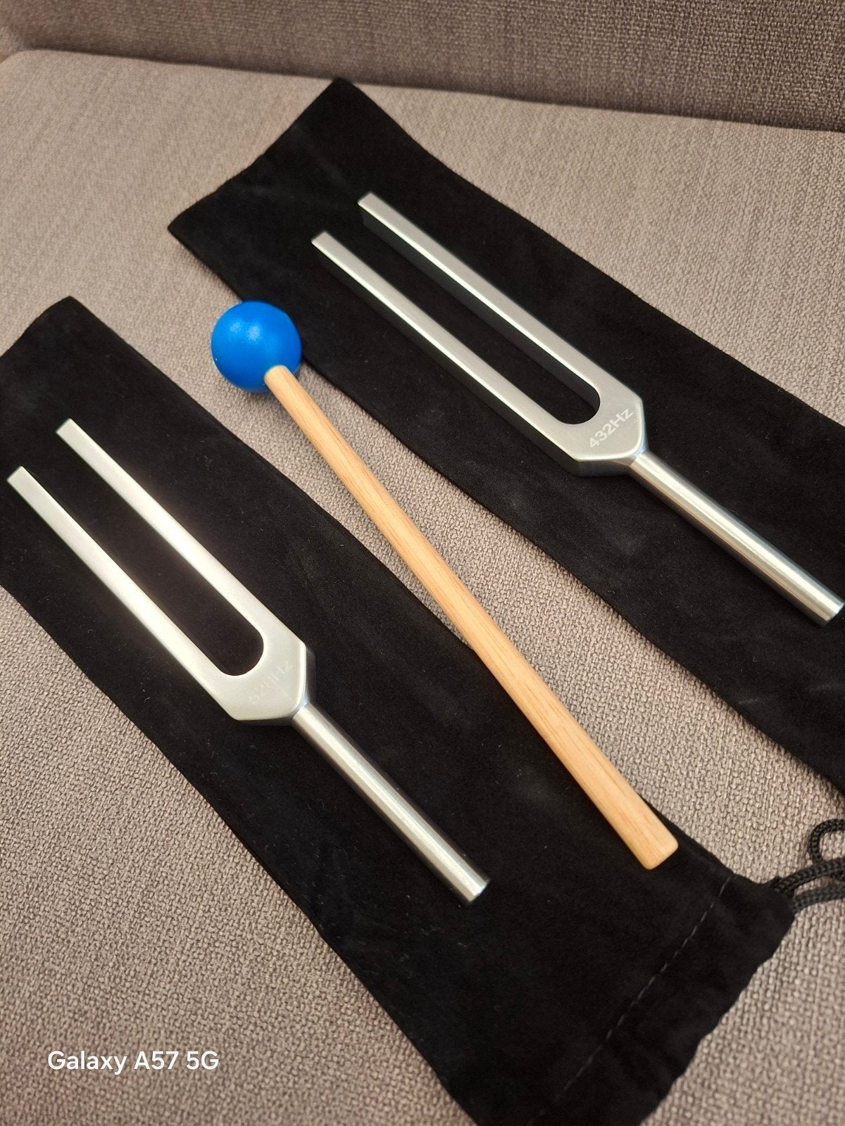 Twee stemvorken (432Hz & 528Hz) nieuw met beschermhoes, Muziek en Instrumenten, Ophalen, Nieuw