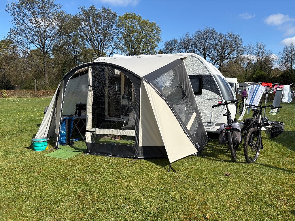 Reda Easyshade 410 boogluifel met voorwand voor caravan, Ophalen, Zo goed als nieuw, Ten Cate All Season 240g/m2, Reda