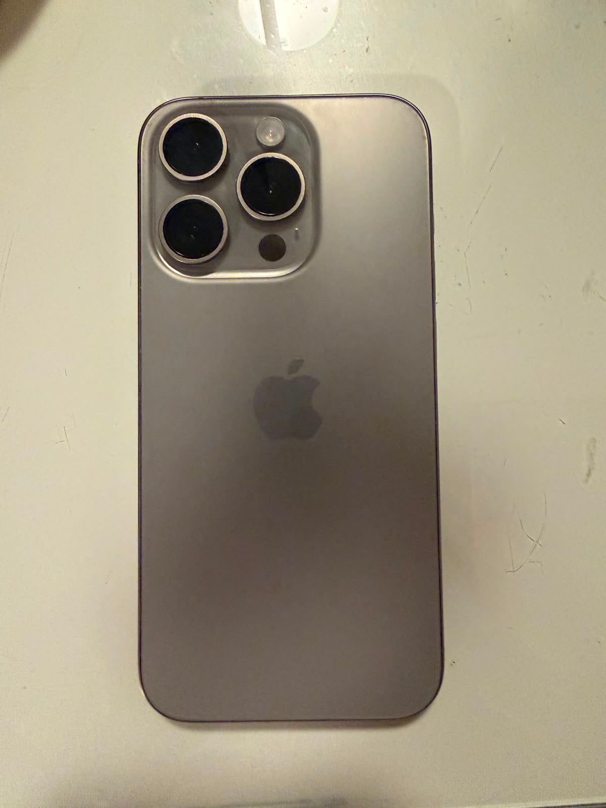 I phone 15 pro, Telecommunicatie, Mobiele telefoons | Apple iPhone, Ophalen, 128 GB, Zo goed als nieuw, 87 %