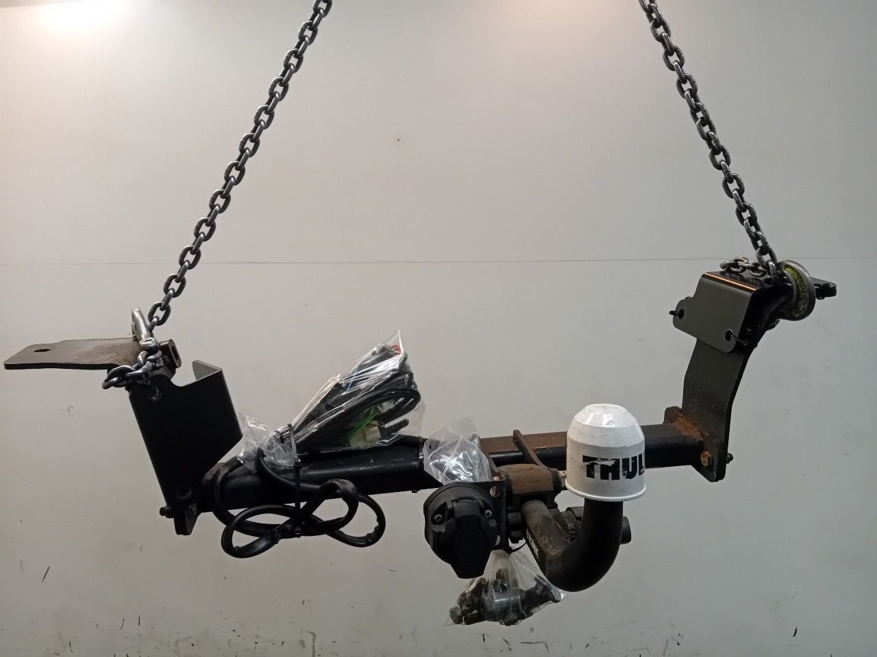 Trekhaak Suzuki Ignis, Van der Ven Autorecycling B.V., Herkomst onderdeel bekend, Onderdelen@venauto.nl, Ettenseweg 76, 4706 PB Roosendaal, The Netherlands