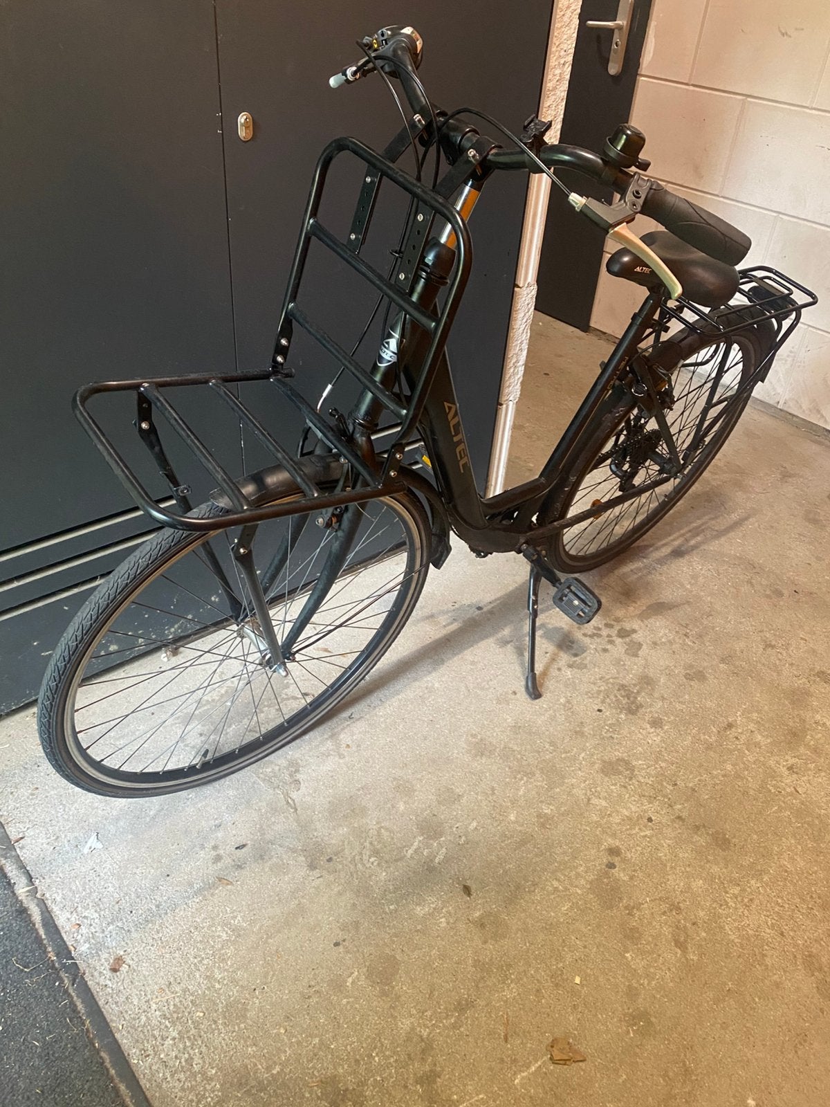 Te koop Altec fiets, Ophalen, Gebruikt, Velgrem, Handrem