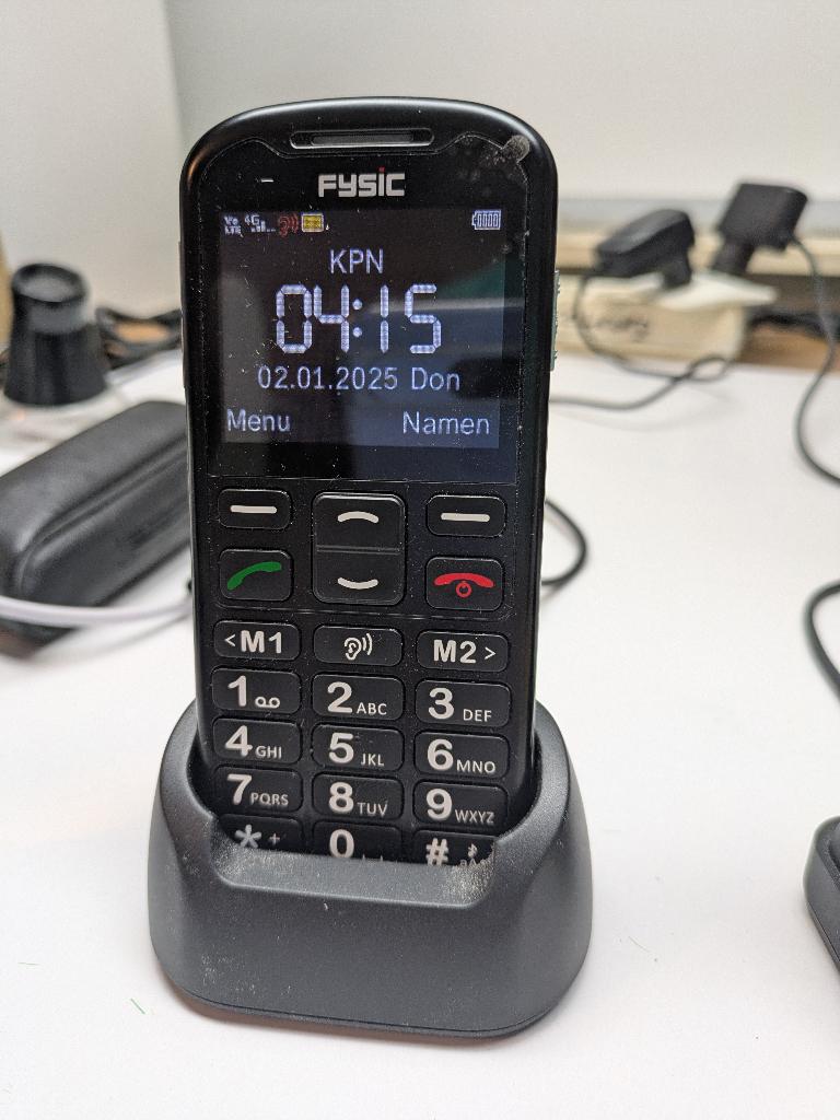 Fysic F10 ouderen gsm, Ophalen of Verzenden, Klassiek of Candybar, Zonder simlock, Zonder abonnement