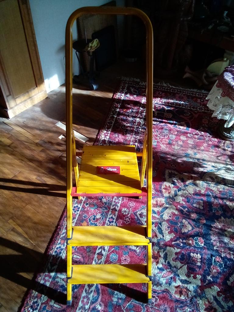keukentrapje, Ophalen, Zo goed als nieuw, Trap, Minder dan 2 meter