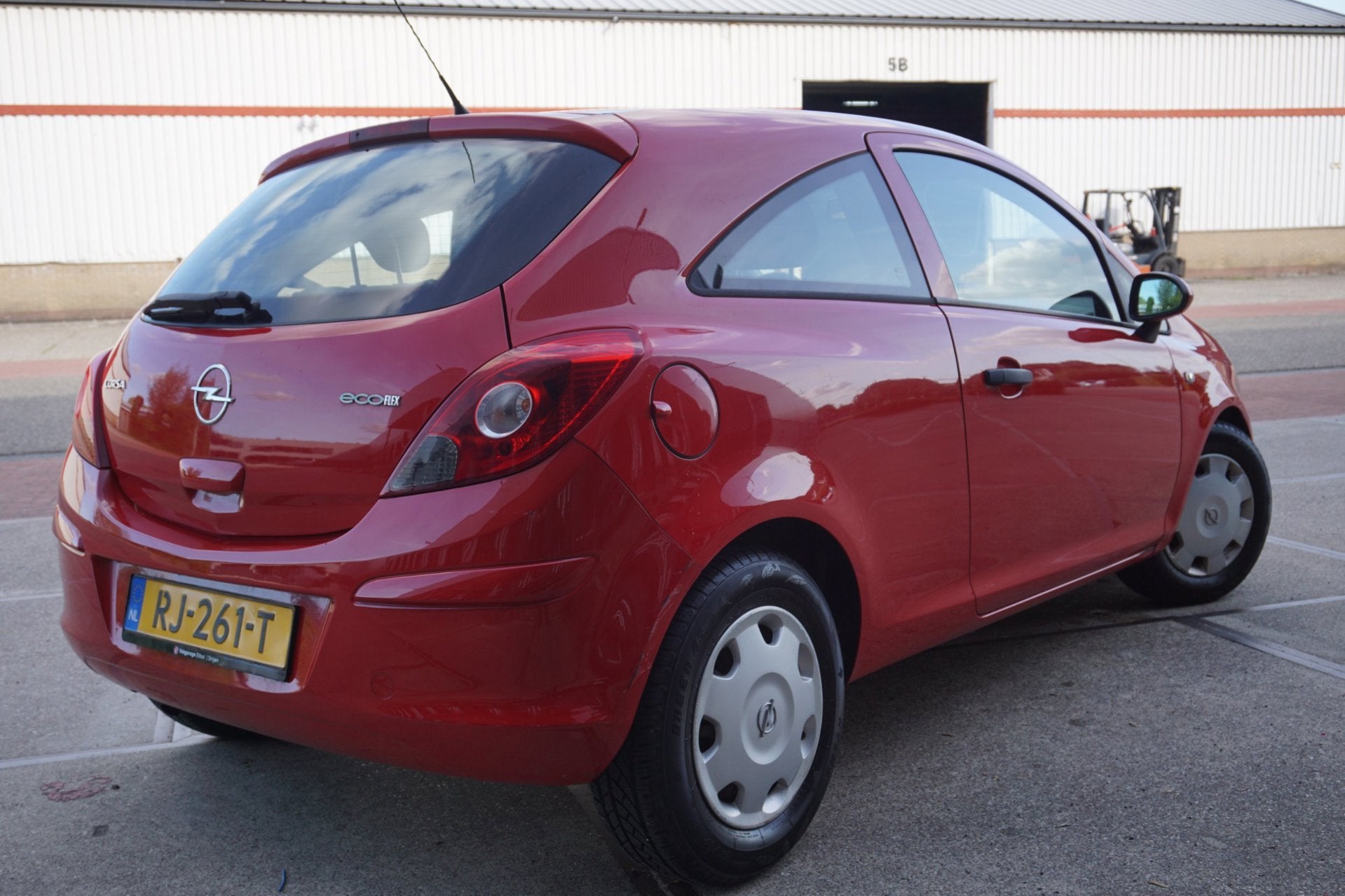Opel Corsa 1.0-12V Essentia, Auto's, Voorwielaandrijving, Zwart, 60 pk, Bedrijf