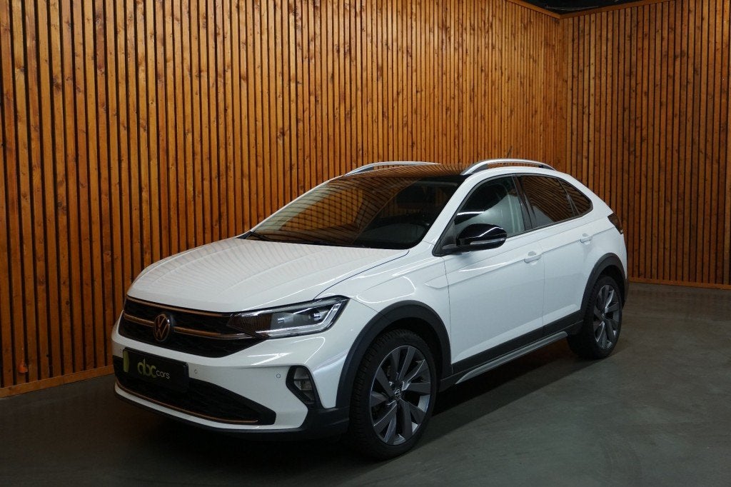 Volkswagen TAIGO 1.0 TSI R-LINE BNS / ACC / Apple carplay /, Automaat, Gebruikt, Met garantie (alle), Wit