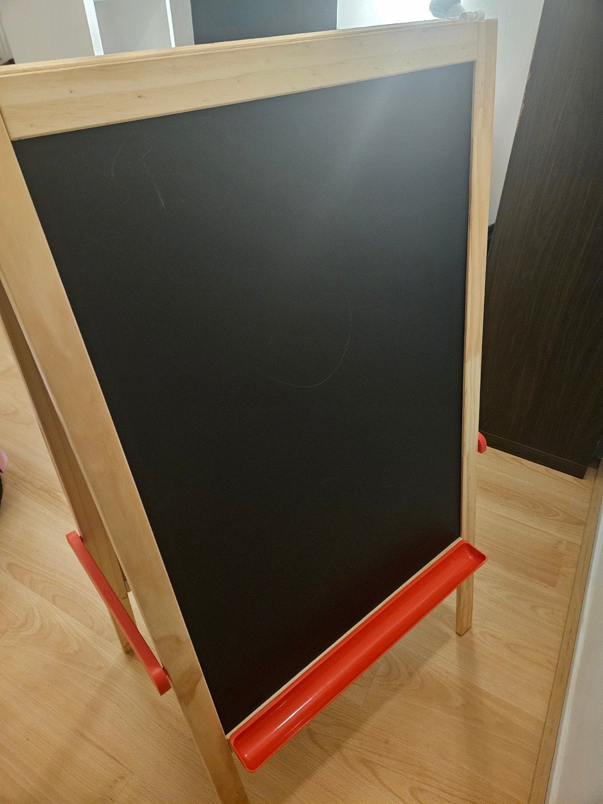 Tekenbord Ikea, Ophalen