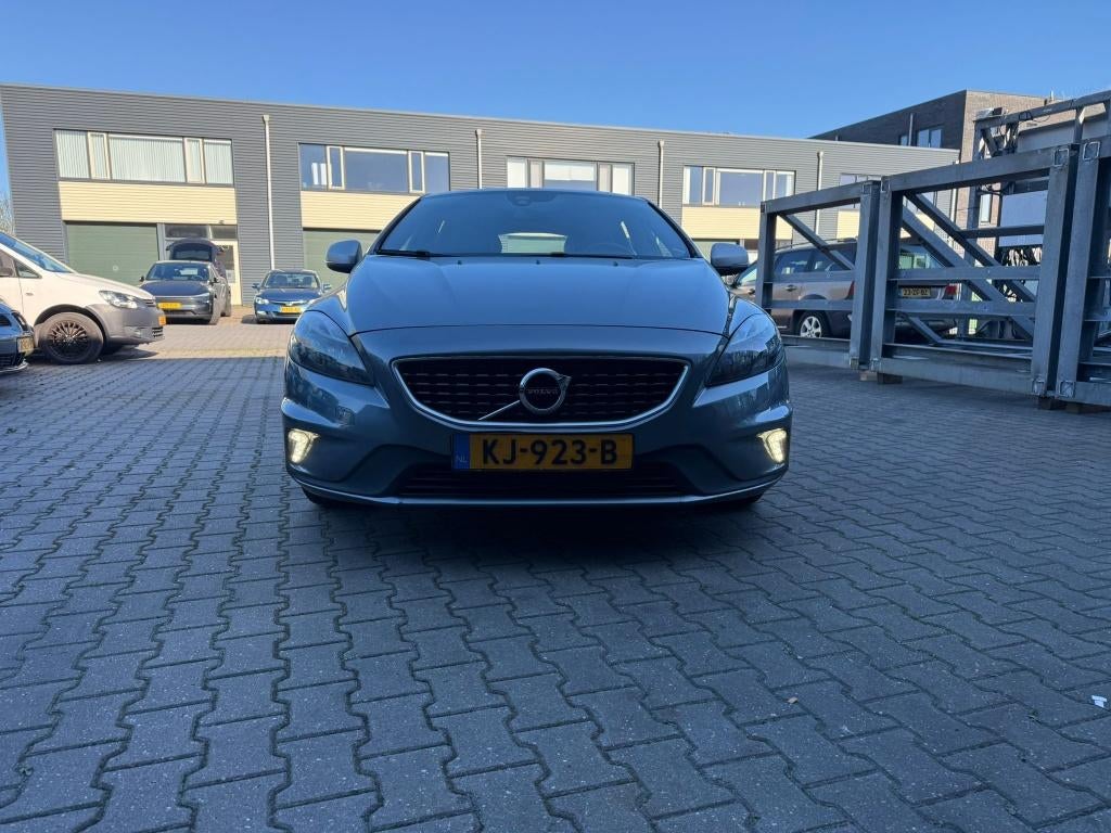 Volvo V40 1.5 T2  R Design 2016 Verkocht, Auto's, Volvo, Bedrijf, V40, Benzine, Euro 6, C, Hatchback, Automaat, Origineel Nederlands