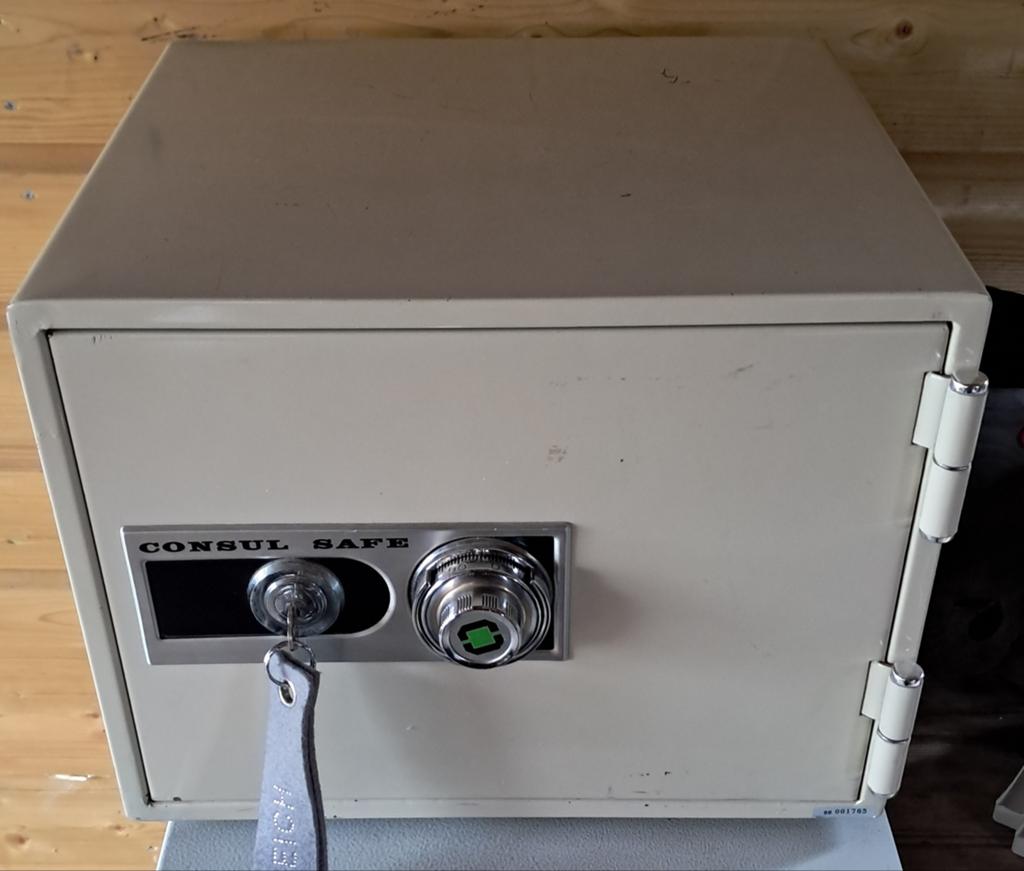 Brandwerende Kluis - De Raat Consul Safe, Huis en Inrichting, Brandblussers en Brandkasten, Zo goed als nieuw, Brandkast, Ophalen
