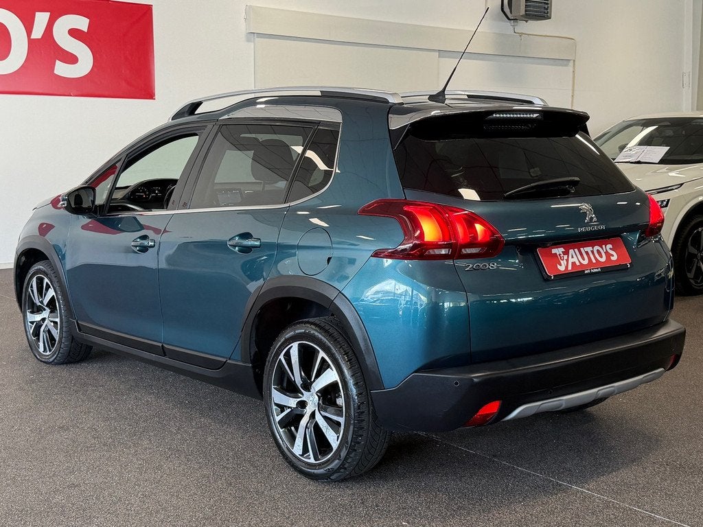 Peugeot 2008 1.2 PureTech GT-LINE|NAVIGATIE\CAMERA|PANO|CRUI, Auto's, Peugeot, 1199 cc, Bedrijf, 1125 kg, 3 cilinders