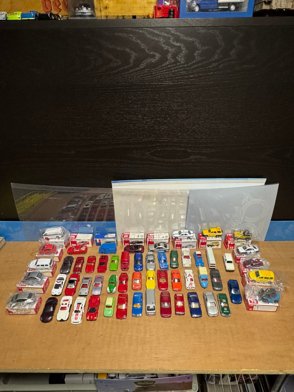 57 Takara Tomy Tomica voertuigen o.a BMW Honda Mercedes etc., Ophalen of Verzenden, Zo goed als nieuw, Auto