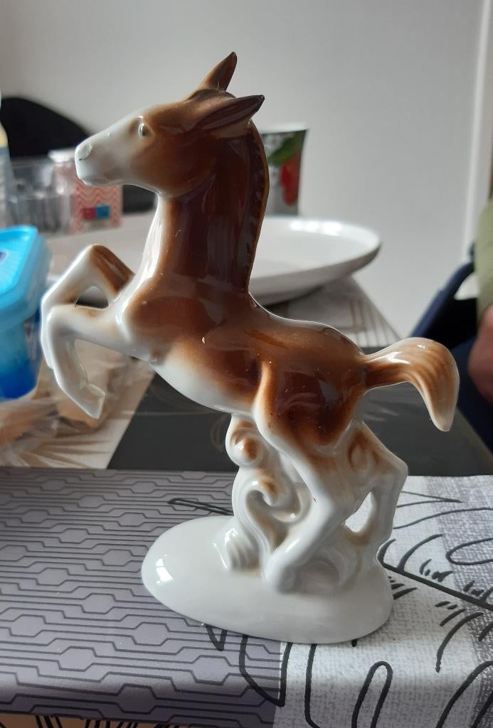 Porseleinen beeldje, Antiek en Kunst, Ophalen of Verzenden