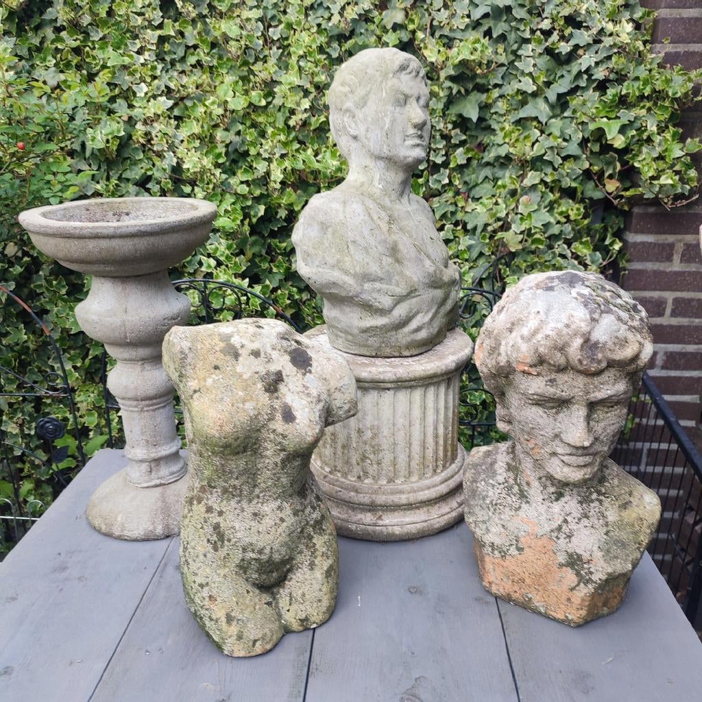 Betonnen tuinbeeld of sokkel, ca 40 cm per stuk vanaf €17,50, Tuin en Terras, Ophalen