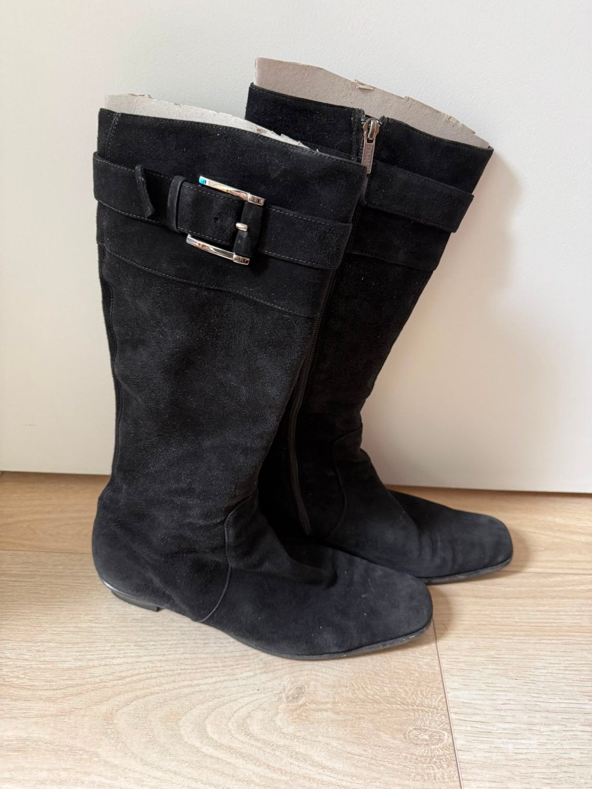 Fratelli Rossetti dames laarzen, zwart suède maat 42, Kleding | Dames, Schoenen, Hoge laarzen, Zwart, Ophalen of Verzenden, Gedragen