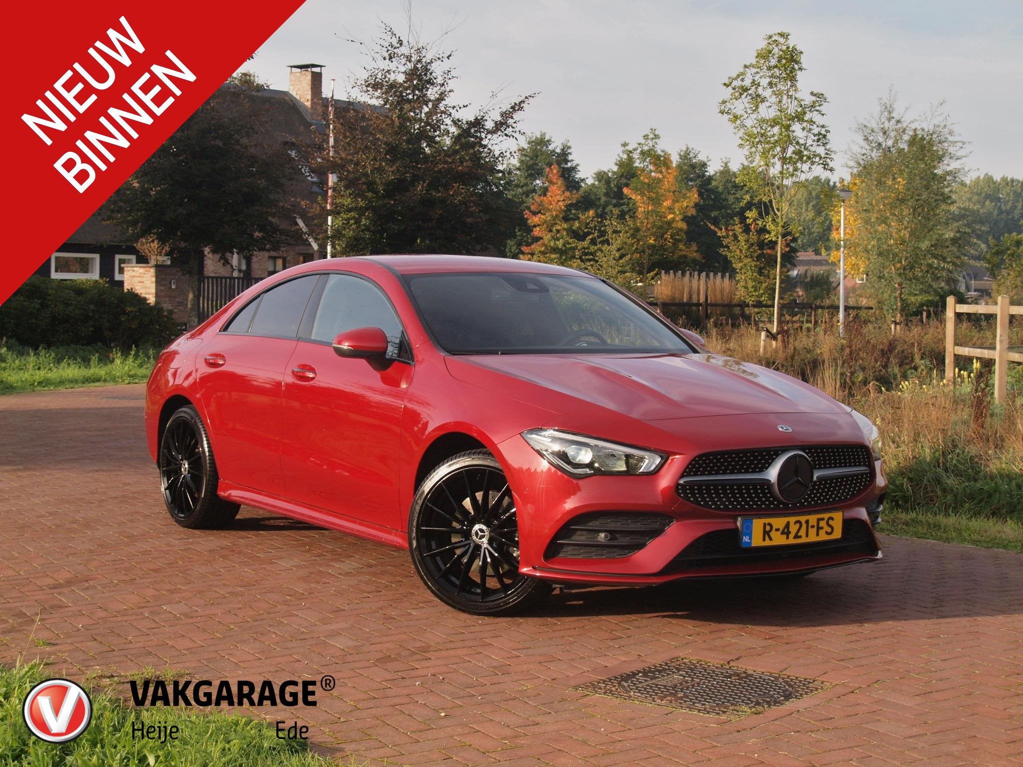 Mercedes-Benz CLA-klasse 250 e AMG Line | Black Optic | Came, Gebruikt, 4 cilinders, 16 kWh, Bedrijf