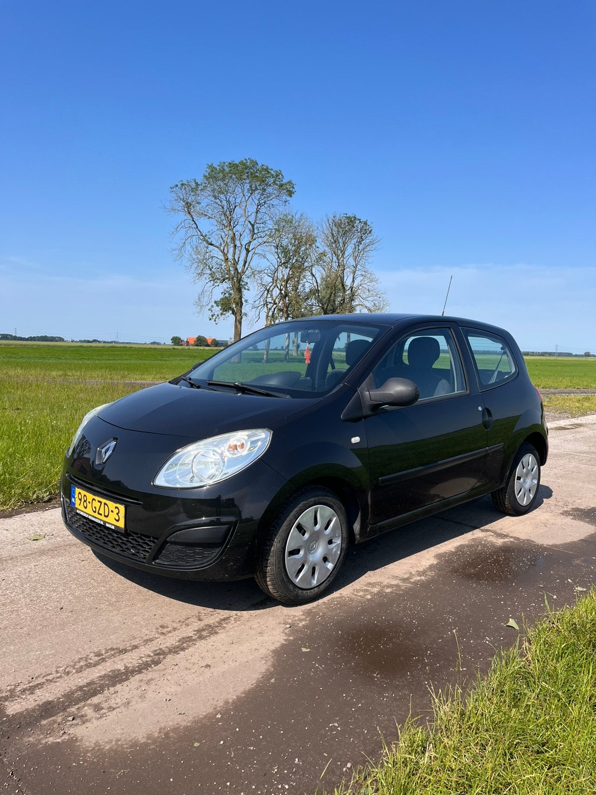 Renault Twingo 1.1 2008 Zwart | NIEUWE APK!, Voorwielaandrijving, 4 cilinders, Zwart, Origineel Nederlands