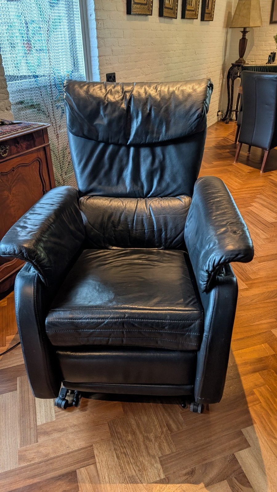 Himolla Zwarte Leren Staop Relaxfauteuil Himolla, Ophalen, Gebruikt, Klassiek, Comfortabel, 75 tot 100 cm