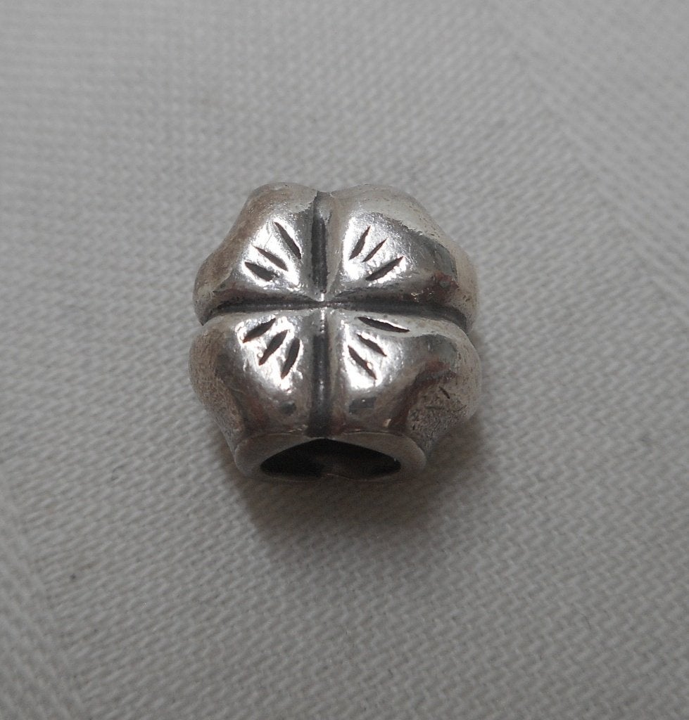 Zilveren Pandora bedel klaver nr.1897, Gebruikt, Verzenden, Pandora, 1 bedel