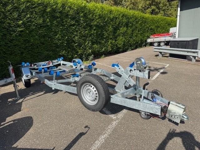 Zo goed als nieuwe boottrailer met extra opties 1500kg 6.3M, Watersport en Boten, Minder dan 1500 kg, Sloepentrailer, Minder dan 6 meter