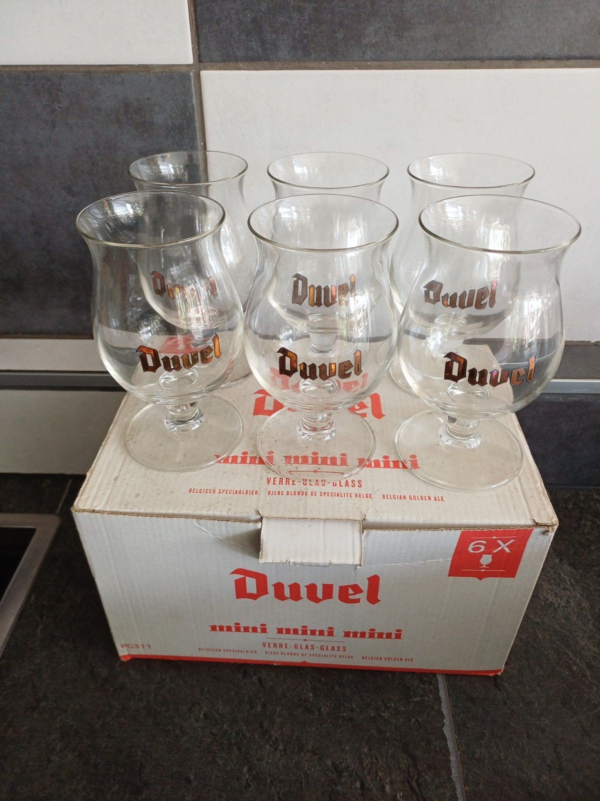 Duvel mini glaasjes 6x in doos, Ophalen of Verzenden, Zo goed als nieuw, Glas of Glazen, Duvel