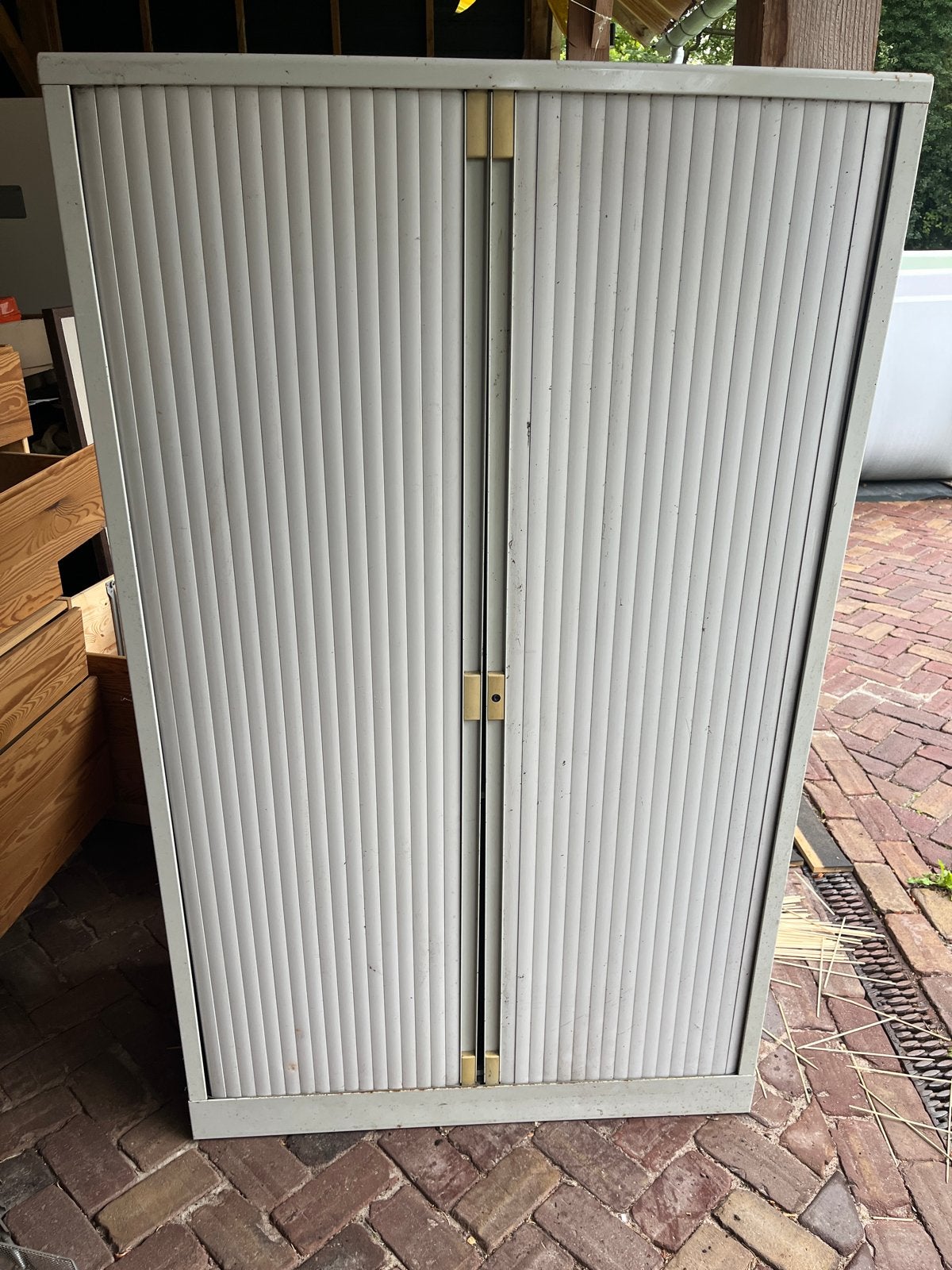 Metalen roldeurkast 100x165x46 cm met 2 planken, Huis en Inrichting, Ophalen of Verzenden, Gebruikt
